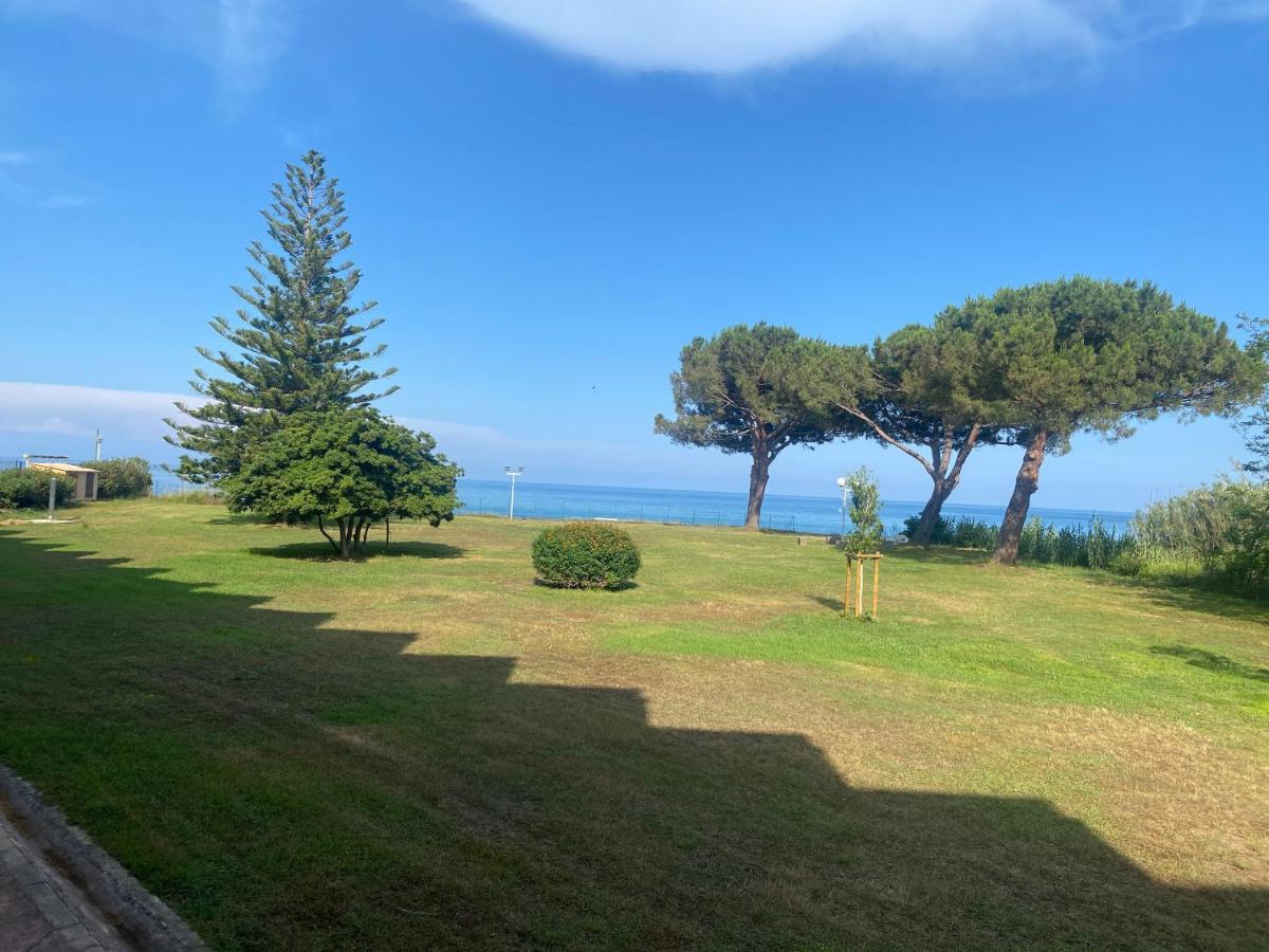 Appartement N 216 Moriani Plage Санта-Люсьа-ди-Морьяни Экстерьер фото